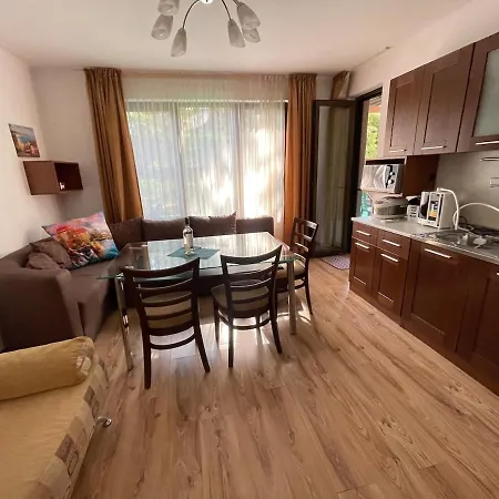 Beachside Garden Escape Apartment Varna